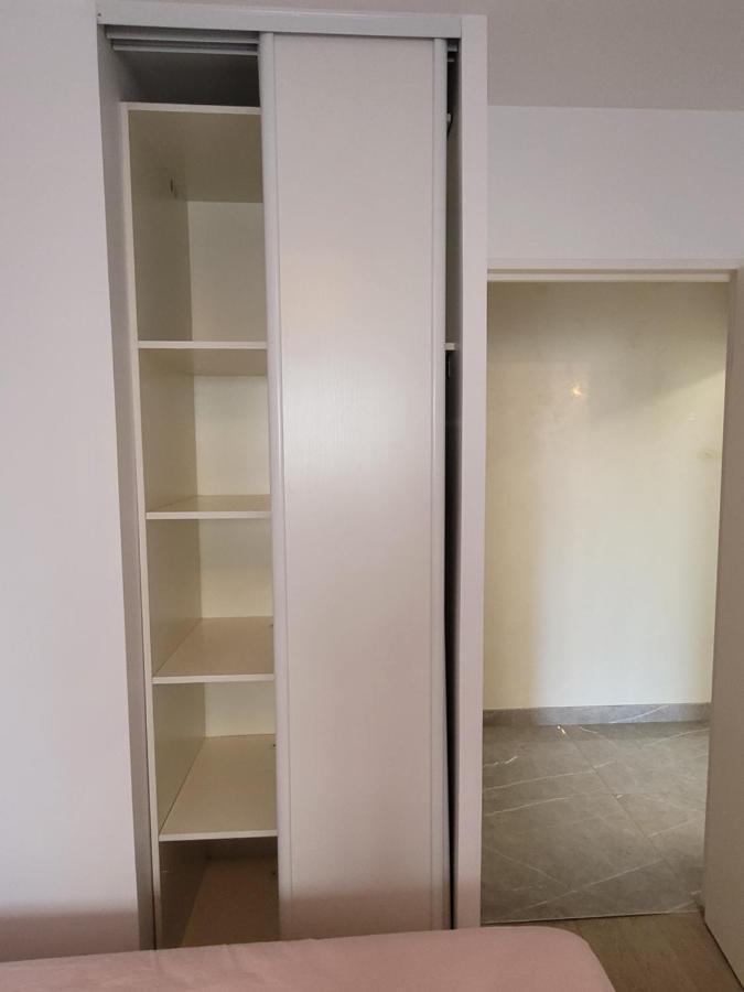 Location 3 Chambres Spacieuses Dans Appartment 2 Mn Rer Bussy Saint Georges Dış mekan fotoğraf