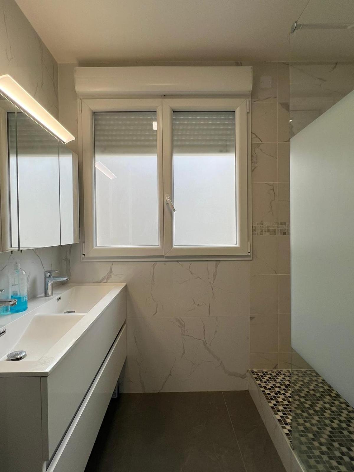 Location 3 Chambres Spacieuses Dans Appartment 2 Mn Rer Bussy Saint Georges Dış mekan fotoğraf